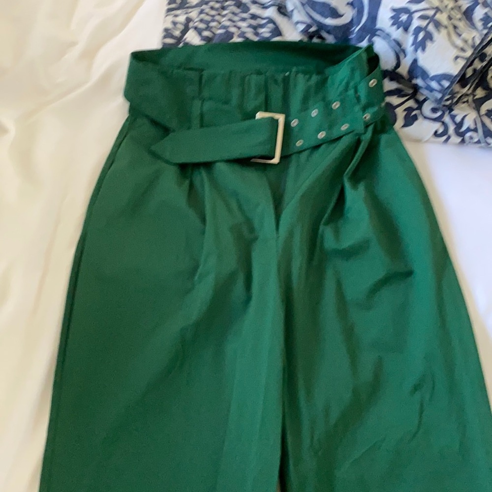 Green Puff high waisted pants with matching belt.